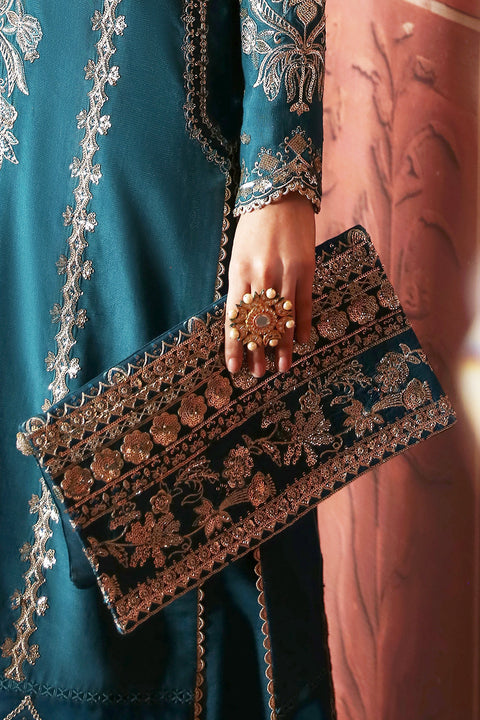 Afrozeh Divani Luxury Embroidered Silk Collection 03